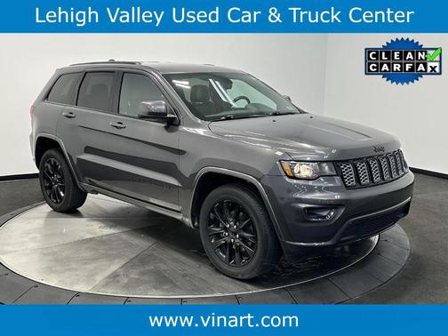2017 Jeep Grand Cherokee Altitude