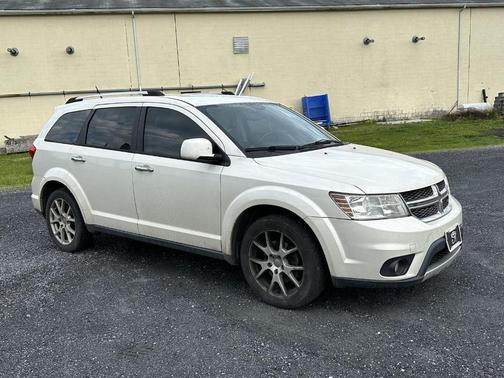 Pearl White Tri-Coat 2015 Dodge Journey Limited