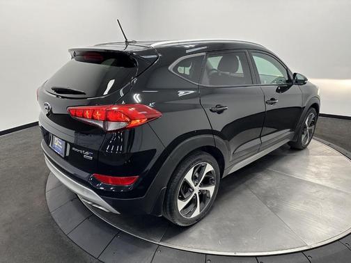 2017 Hyundai TUCSON Sport