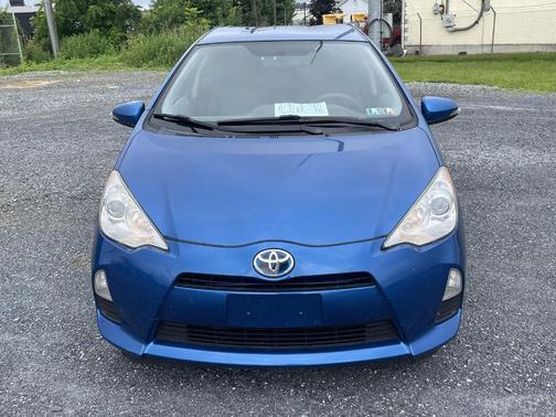2013 Toyota Prius c Three