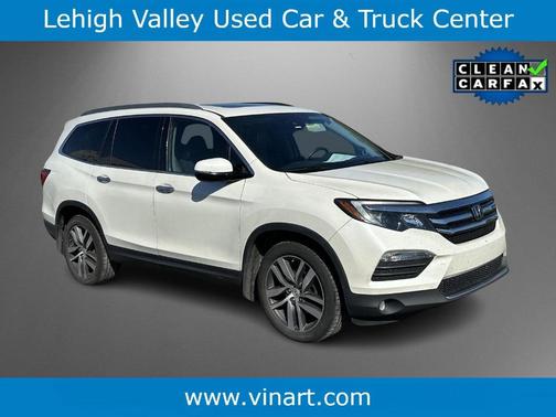 White Diamond Pearl 2017 Honda Pilot Elite