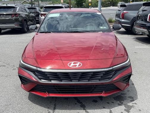 2025 Hyundai ELANTRA HEV SEL