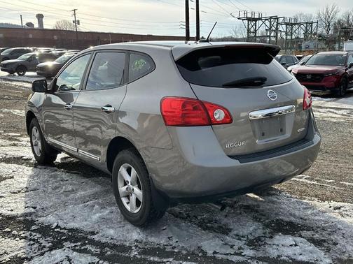 2012 Nissan Rogue S