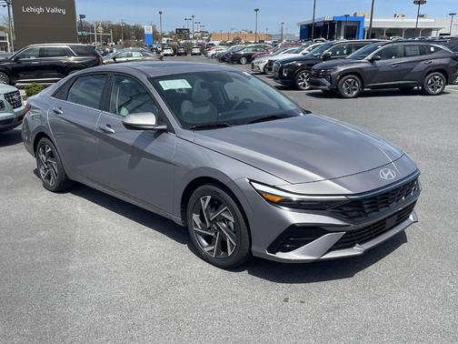 2025 Hyundai ELANTRA HEV Limited