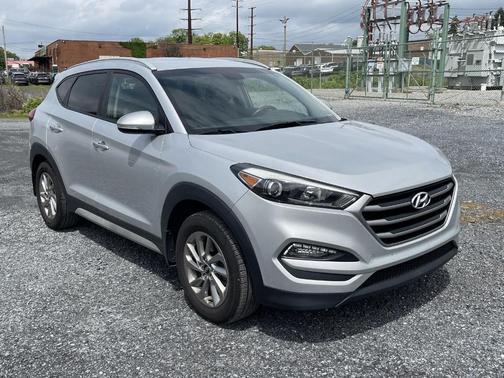 2018 Hyundai TUCSON SEL Plus