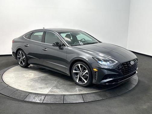 2022 Hyundai SONATA SEL Plus