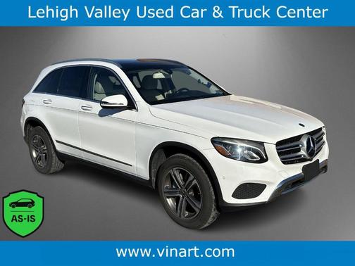 2018 Mercedes-Benz GLC 300 Base 4MATIC