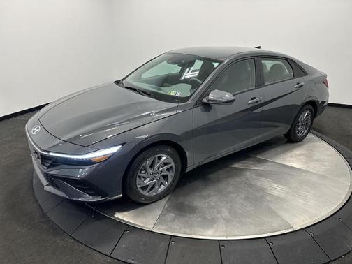2024 Hyundai ELANTRA HEV Blue