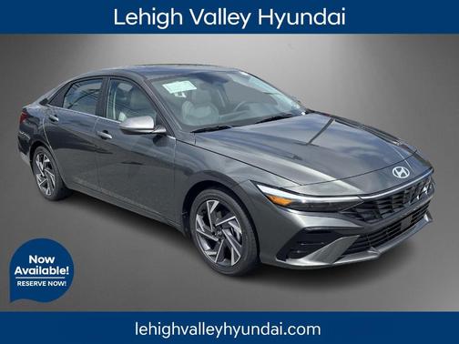 2025 Hyundai ELANTRA Limited