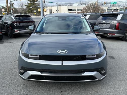 2026 Hyundai IONIQ 5 SEL