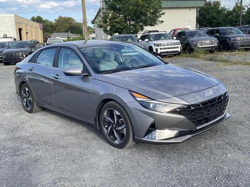 2023 Hyundai ELANTRA Limited