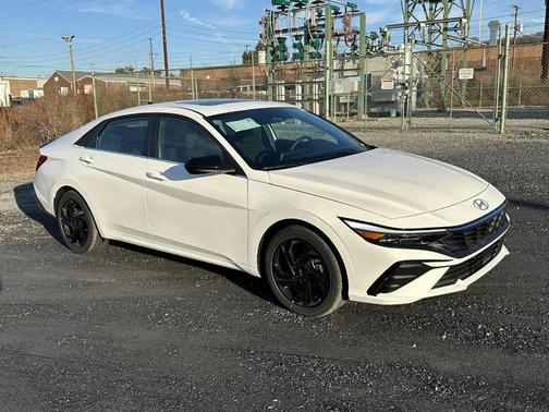 2026 Hyundai ELANTRA SEL