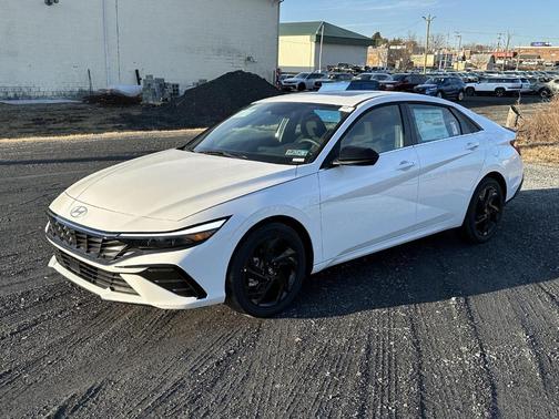 2026 Hyundai ELANTRA SEL