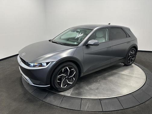 2022 Hyundai IONIQ 5 SEL