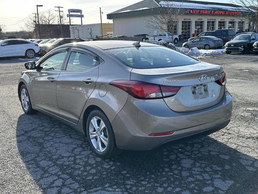 2016 Hyundai ELANTRA Value Edition