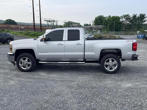 2017 Chevrolet Silverado 2500 WT