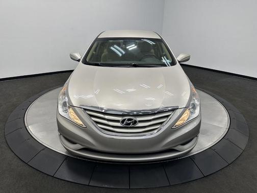 Camel Pearl 2011 Hyundai SONATA GLS
