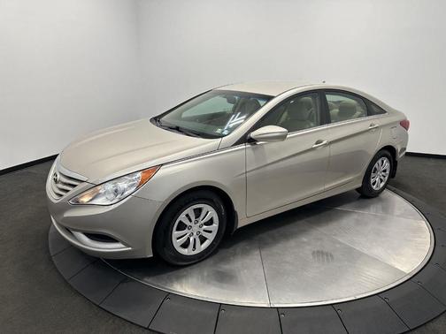 Camel Pearl 2011 Hyundai SONATA GLS
