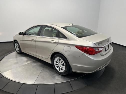 Camel Pearl 2011 Hyundai SONATA GLS