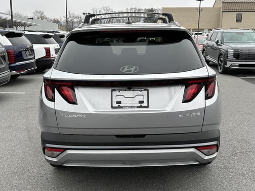 2026 Hyundai TUCSON Hybrid SEL