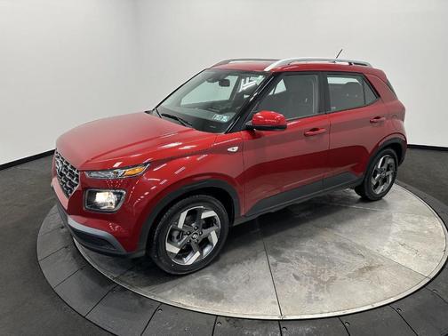 2023 Hyundai VENUE SEL
