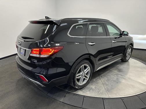 2017 Hyundai SANTA FE Limited Ultimate