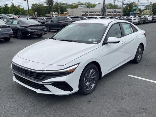 2025 Hyundai ELANTRA HEV Blue