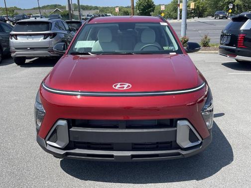 2026 Hyundai KONA SEL