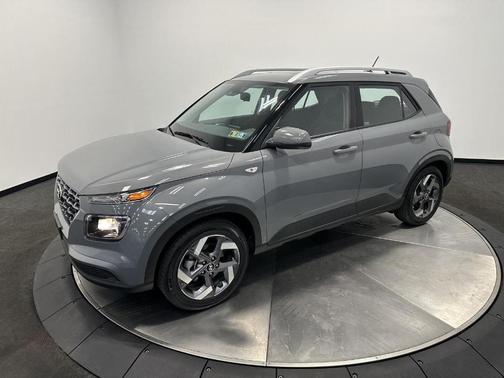 2023 Hyundai VENUE SEL