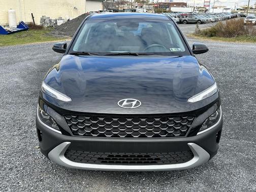 2023 Hyundai KONA SE