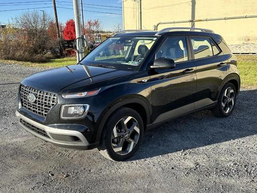 2024 Hyundai VENUE SEL