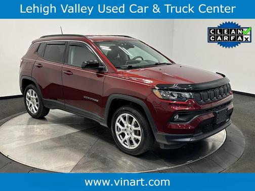 2022 Jeep Compass Latitude Lux