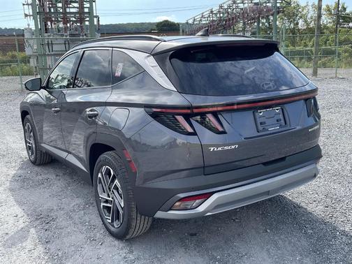 2025 Hyundai TUCSON Hybrid Limited