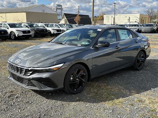 2026 Hyundai ELANTRA SEL