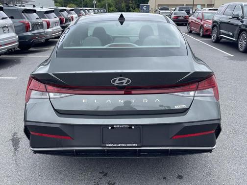 2025 Hyundai ELANTRA HEV Blue
