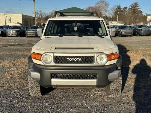 2013 Toyota FJ Cruiser Base