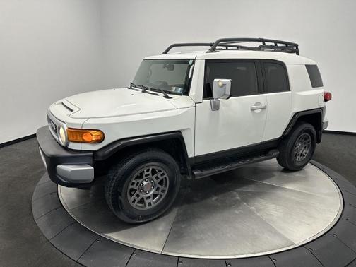 2013 Toyota FJ Cruiser Base