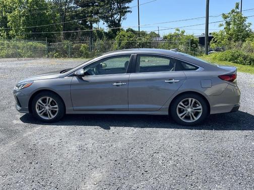 2018 Hyundai SONATA SEL