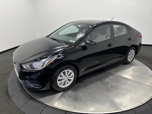 2019 Hyundai Accent SE