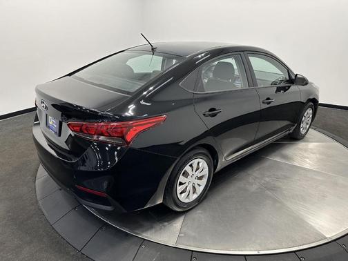2019 Hyundai Accent SE