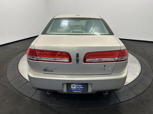 2010 Lincoln MKZ Base