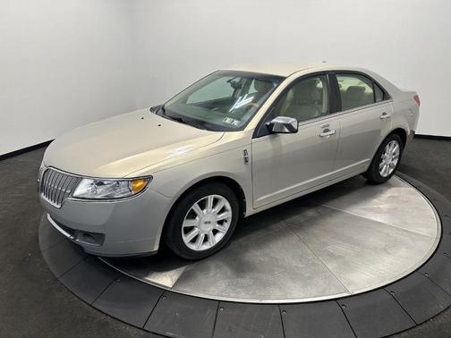 2010 Lincoln MKZ Base