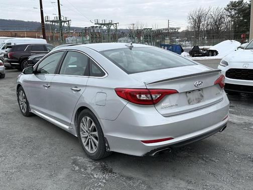 2017 Hyundai SONATA Sport