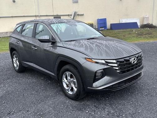 2023 Hyundai TUCSON SE