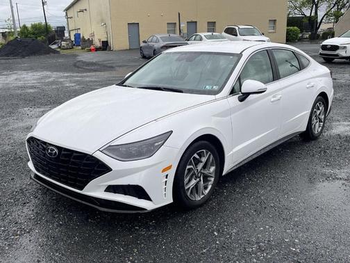 2023 Hyundai SONATA SEL