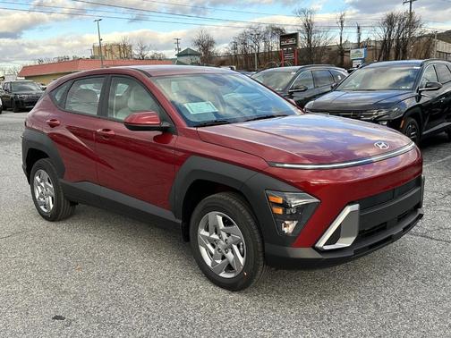2026 Hyundai KONA SE