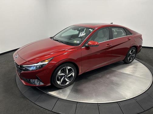 2023 Hyundai ELANTRA Limited