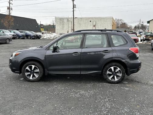 2017 Subaru Forester 2.5i