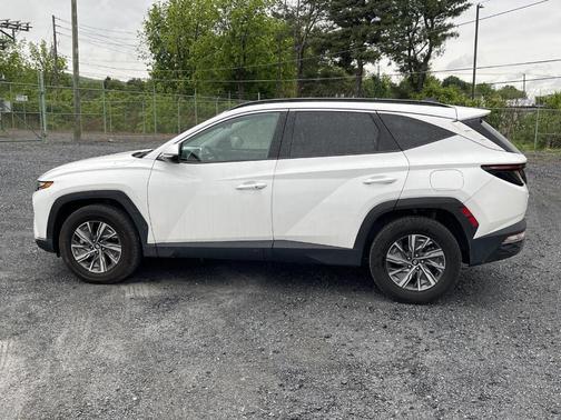 2022 Hyundai TUCSON Hybrid Blue