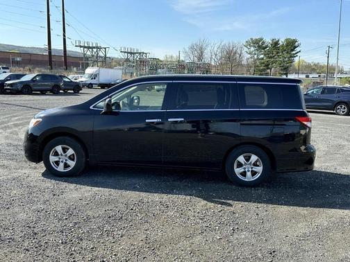 Super Black 2013 Nissan Quest SV